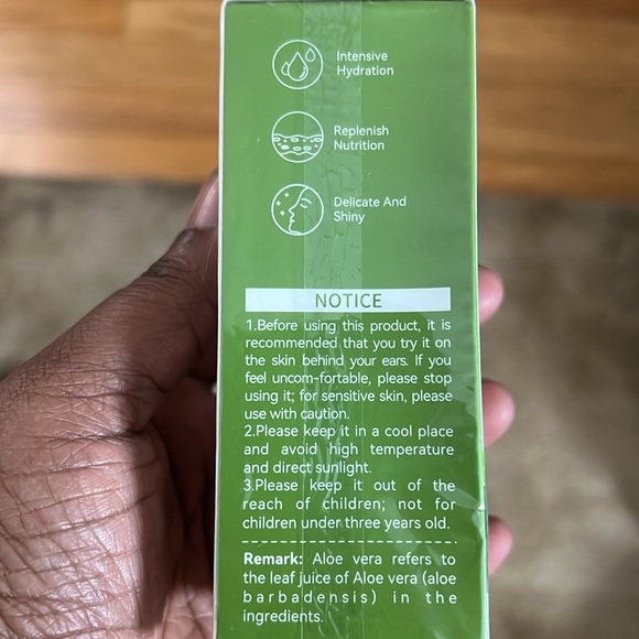 Sadoer Aloe Vera Good Night Gel Mask - Picture 6 of 6